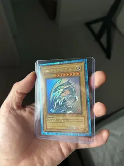 Yu-Gi-Oh! Blue-Eyes White Dragon SDK-001 1st Edition FRESH PULLED MINT - Image 1