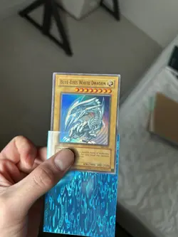 Yu-Gi-Oh! Blue-Eyes White Dragon SDK-001 1st Edition FRESH PULLED MINT - Image 2