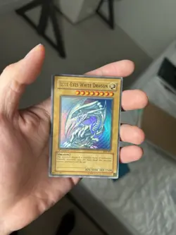 Yu-Gi-Oh! Blue-Eyes White Dragon SDK-001 1st Edition FRESH PULLED MINT - Image 3