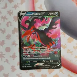 Pokemon Card Galarian Moltres V Ultra Rare SWSH06: Chilling Reign 097/198 NM - Image 1