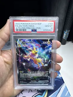 2022 Pokemon Sword & Shield BSP FA/Jolteon Vmax #184 Portuguese PSA 10 - Image 3