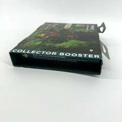 Magic The Gathering Lord of The Rings 15-Card Collector Booster Pack Box DAMAGED - Image 5