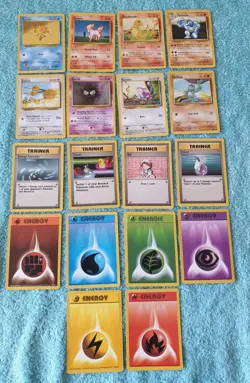 BASE SET BUNDLE 1999 POKEMON CARDS #6. - Image 1