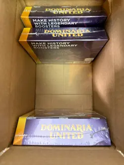 Wizards of the Coast Magic: The Gathering Dominaria United Collector Booster Box 195166128245 - Image 2