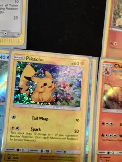Pokemon Cards Lot of 10 (near mint) Holos, Rares - Image 4