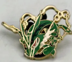 Mega Rayquaza Collector's Pin 2015 Metal Enamel Pin Roaring Skies Pokemon TCG - Image 1