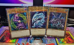 Yu-Gi-Oh O.G trio quarter century card bundle - Image 1