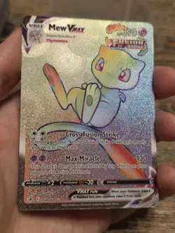 Mew VMAX 268/264 Secret Rainbow Rare Fusion Strike Pokemon Card Mint - Image 4