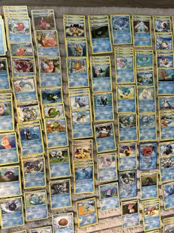 Lot(11)Huge Lot 190 Water Pokemon Cards - Image 4