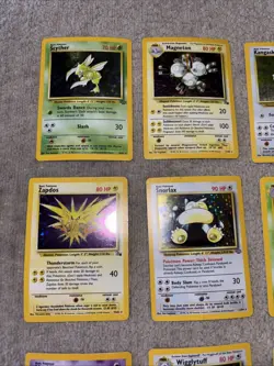 Vintage Huge Pokemon 1999 LOT 2nd Edition 12 Holo + Huge Stack Over 150 Cards VG - Image 3