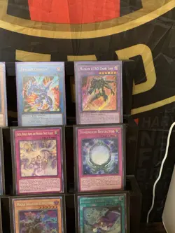 Yugioh Card Lot of 20 Special Holos - Image 4