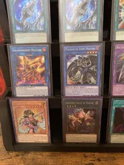 Yugioh Card Lot of 20 Special Holos - Image 5