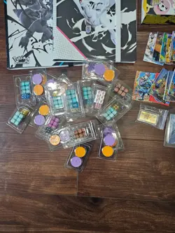 Pokemon Miscellaneous Accessories Lot - EIF 3.0 cards/box, Binders, Dice, Coins - Image 4