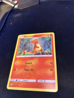 Charmander HOLO RARE 18/147 Pokemon SM Burning Shadows NM Premium Collection - Image 2