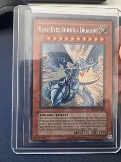 Blue-Eyes Shining Dragon RP02-EN096 Retro Pack 2-Unlimited Edition NEAR MINT - Image 4