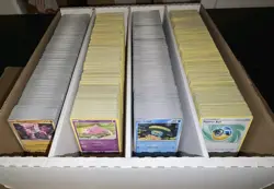 1000 Pokemon Card Bulk Lot Comes With Reverse Holo + Holos - Image 1