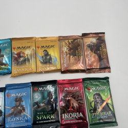 Magic the Gathering Booster 15 Pack Mixed Lot sealed - Image 4