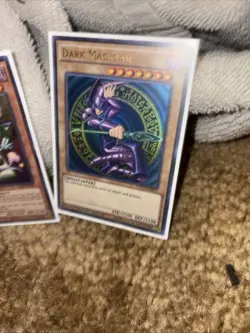 Yu-Gi-Oh! Dark Magician Original First Edition Mint Condition En003 - Image 2