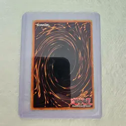 Yugioh Red-Eyes Black Dragon SDJ-001 1st Edition Holo Ultra Rare - ORIGINAL - Image 4