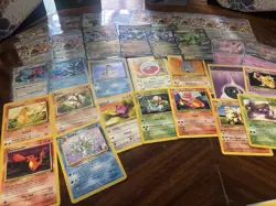 100 Pokemon Cards Lot - 2 Ultra Rares EX/GX/V - 10 Holos - 10 Reverse w/ Vintage - Image 2