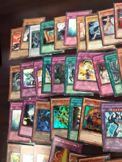 Vintage Yugioh 1st Edition Rare/Foil Lot of 100 LP/NM - Image 2