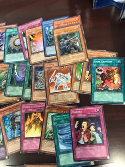 Vintage Yugioh 1st Edition Rare/Foil Lot of 100 LP/NM - Image 4