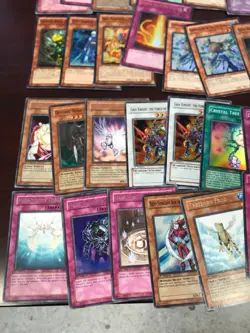 Vintage Yugioh 1st Edition Rare/Foil Lot of 100 LP/NM - Image 5