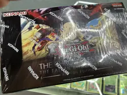Yu-Gi-Oh! The Chronicles All-Foil Deck Fallen Virtuous Display - Image 1