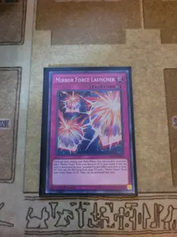 YUGIOH TCG MIRROR FORCE LAUNCHER CYHO-EN069 SUPER 1ST EDITION LP - Image 1