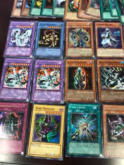 Vintage Yugioh Unlimited Holo/Rare Lot of 130 LP/NM - Image 2