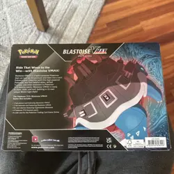 POKEMON BLASTOISE VMAX BATTLE BOX BRAND NEW SEALED - Image 2