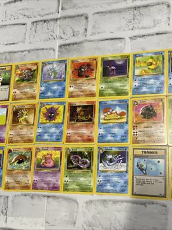 Pokemon 1999 Pokemon Fossil - Lot of 32 Cards Vintage Vtg Card - NO DUPES NM/MT - Image 4