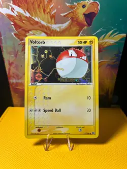 Voltorb 71/106 Holo Emerald Stamped Pokemon 2005 - Image 1
