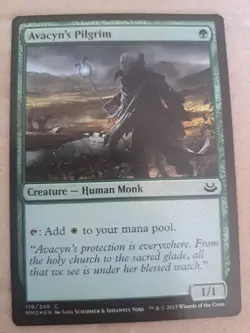 MTG Avacyn's Pilgrim (Foil) [Modern Masters 2017, Lightly Played] - Image 1