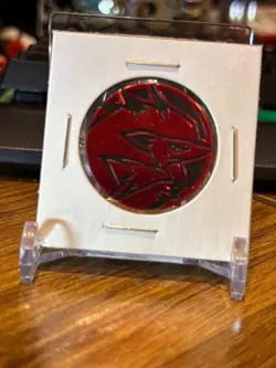 Pokemon TCG flip coin Zoroark red mirror holofoil Shadows Theme Deck - Image 1