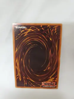 Yu-Gi-Oh! Dark Magician Holo LOB-005 Lightly Played - Image 3