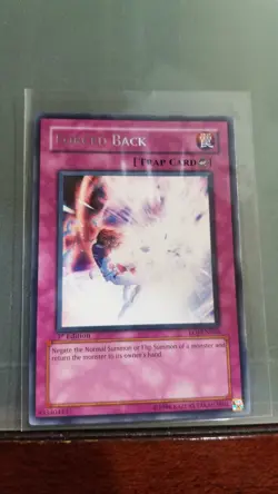 Forced Back - Enemy Of Justice - Yu Gui Oh - 1st Edition - Rare - LP - Image 1