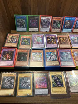 Hundreds of Yu-Gi-Oh! Cards Bundle Lot 18 Decks Huge Collection Blue Eyes Kaiba - Image 2