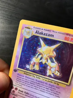 Carte Pokemon : Alakazam 1/102 Edition 1 Set de Base Wizards Francaise - Image 2