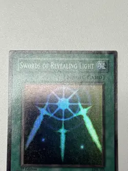 Swords of Revealing Light LOB-101 The Legend of Blue Eyes White Dragon 1st #1 - Image 2