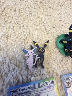 Pokemon Prismatic Evolutions Umbreon / Espeon Premium Figure Collection Promo ✅ - Image 3