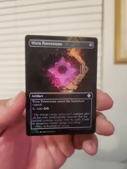Worn Powerstone (Borderless) Commander: the Lost Caverns of Ixalan Foil - Image 1