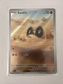 Sandile 216/198 Pokemon TCG Scarlet & Violet Base Set Illustration Rare NM - Image 1