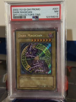 2002 YU-GI-OH! PROMO BPT-COLLECTOR'S TINS #001 DARK MAGICIAN PSA 7 - Image 1