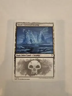 Snow-Covered Swamp (White Border) Mystery Booster 2 Regular - Image 1