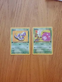 2 Team Rocket Pokemon Cards: Ekans & Koffing 1st Editions - Image 1