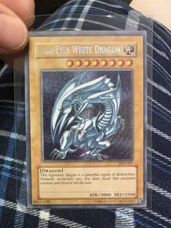 (3) Blue-Eyes White Dragon DDS-001 - Image 2