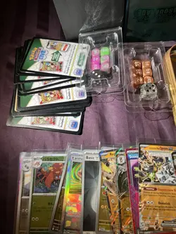 Massive 1000+ Card Lot! Exs, Over 200 Holos, Dice Empty Tins And More! 🔥 - Image 5