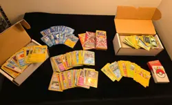 Bulk Pokemon Cards 1000+ 6 lbs | Modern Commons & Uncommons Reverse Rares. - Image 2