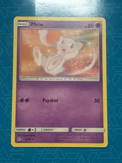 Pokemon Card Mew RARE 32/68 Hidden Fates 2019 LP-NM Regular Non-holo - Image 1